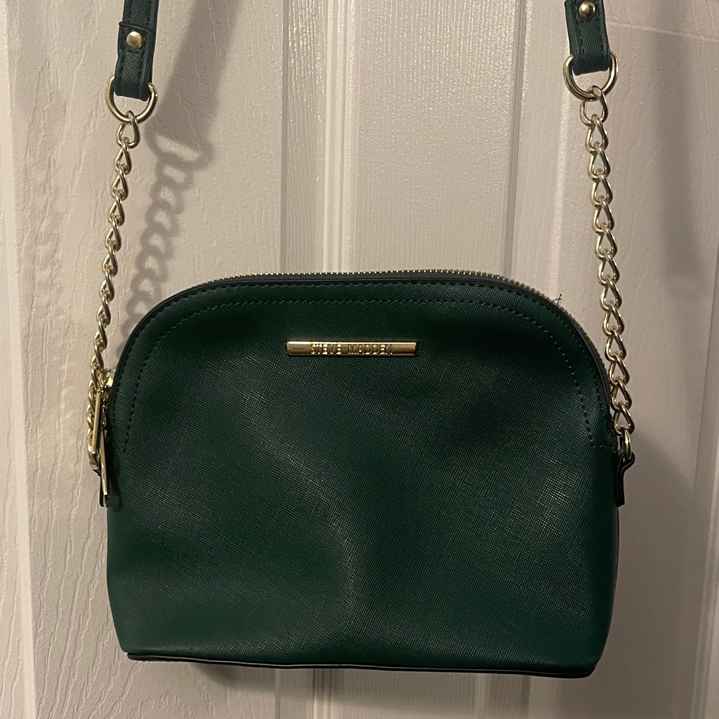 Steve Madden Dark Green Crossbody Bag With Gold Chain